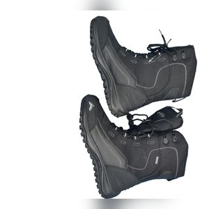 ROCKMARK boots US size 9